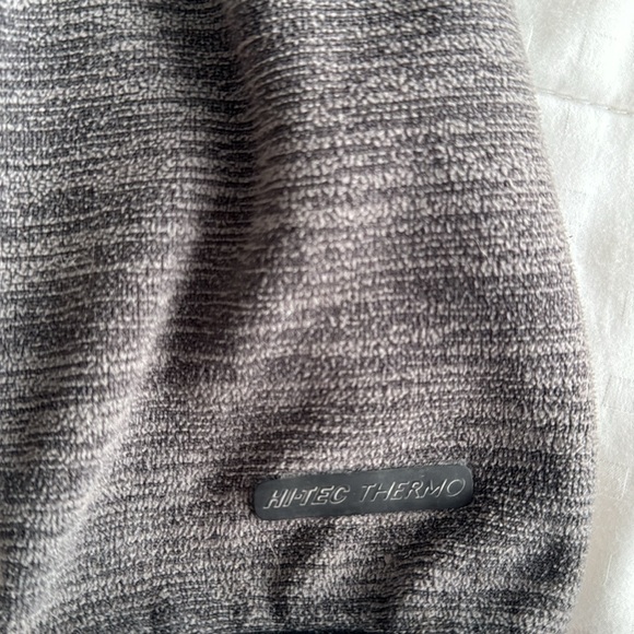 Hi-Tec Hooded Lightweight Fleece Zip-Up - Picture 3 of 7